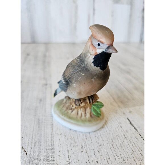 Lefton 6606 waxwing Bird figurine porcelain vintage statue realistic lifelike - Picture 1 of 9
